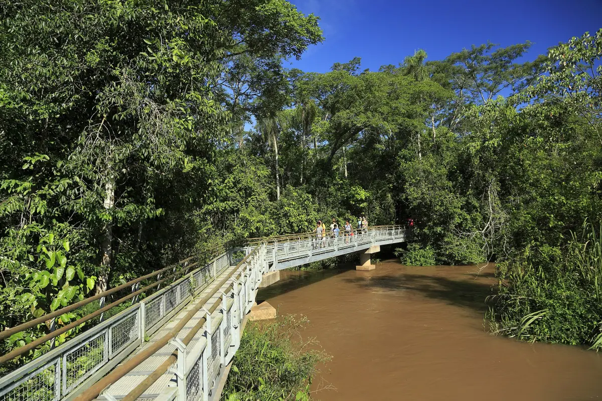 A metal walkway on the upper circuit on the Argentine side