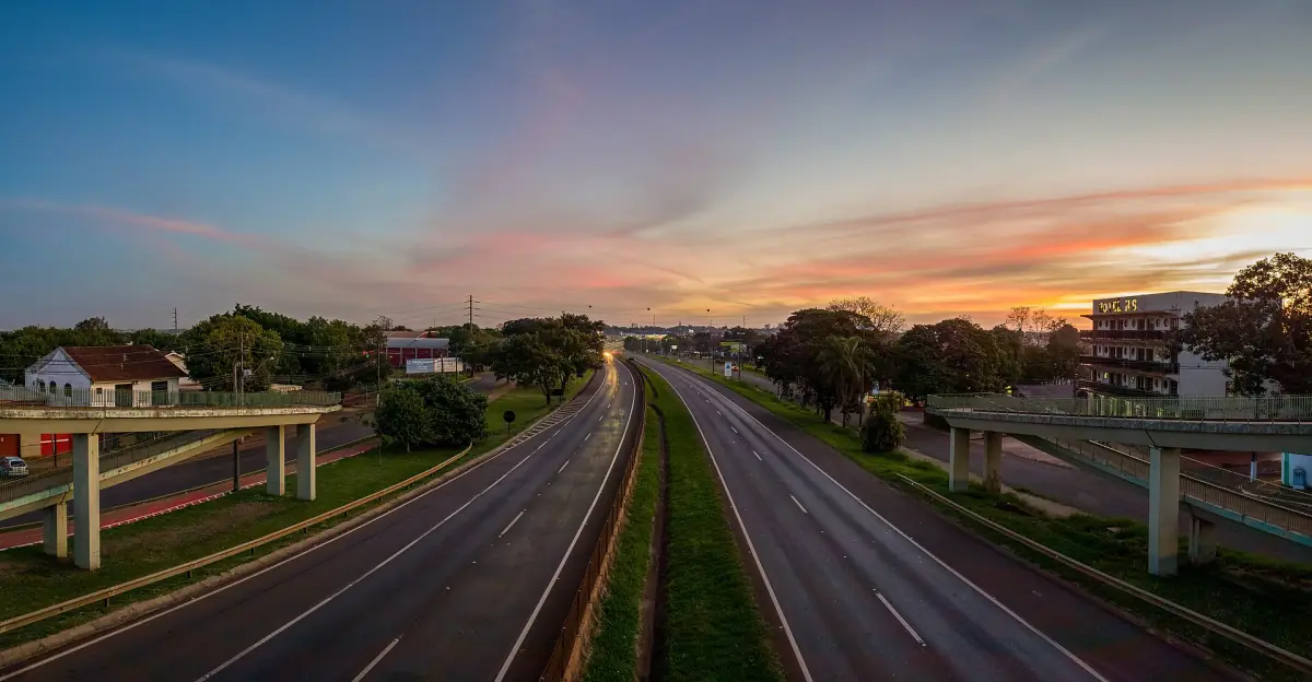 An avenue in Foz do Iguaçu at sunset